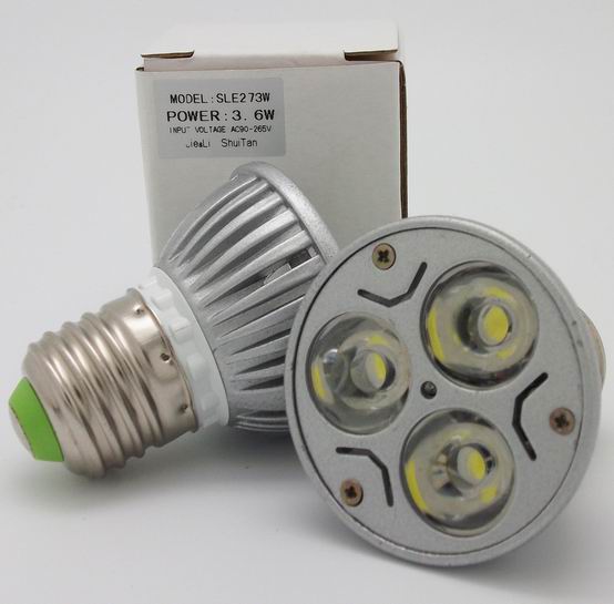LED���,ȫ���ѹ��3��1W���飬����3W����������˥С