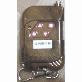 Ƶ��315MHzҲ�ɶ�������Ƶ�� ����IC 2262 ��ѡ��1527 301�� ����1.5M �������80-150�� ������Ƶ